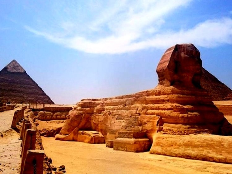 Piramyds in Giza and Museum in Cairo