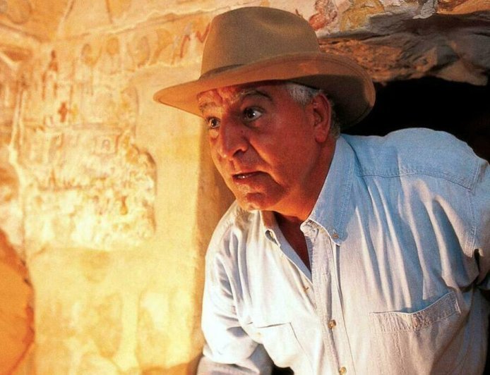 The three doors of the Cheops pyramid discovered